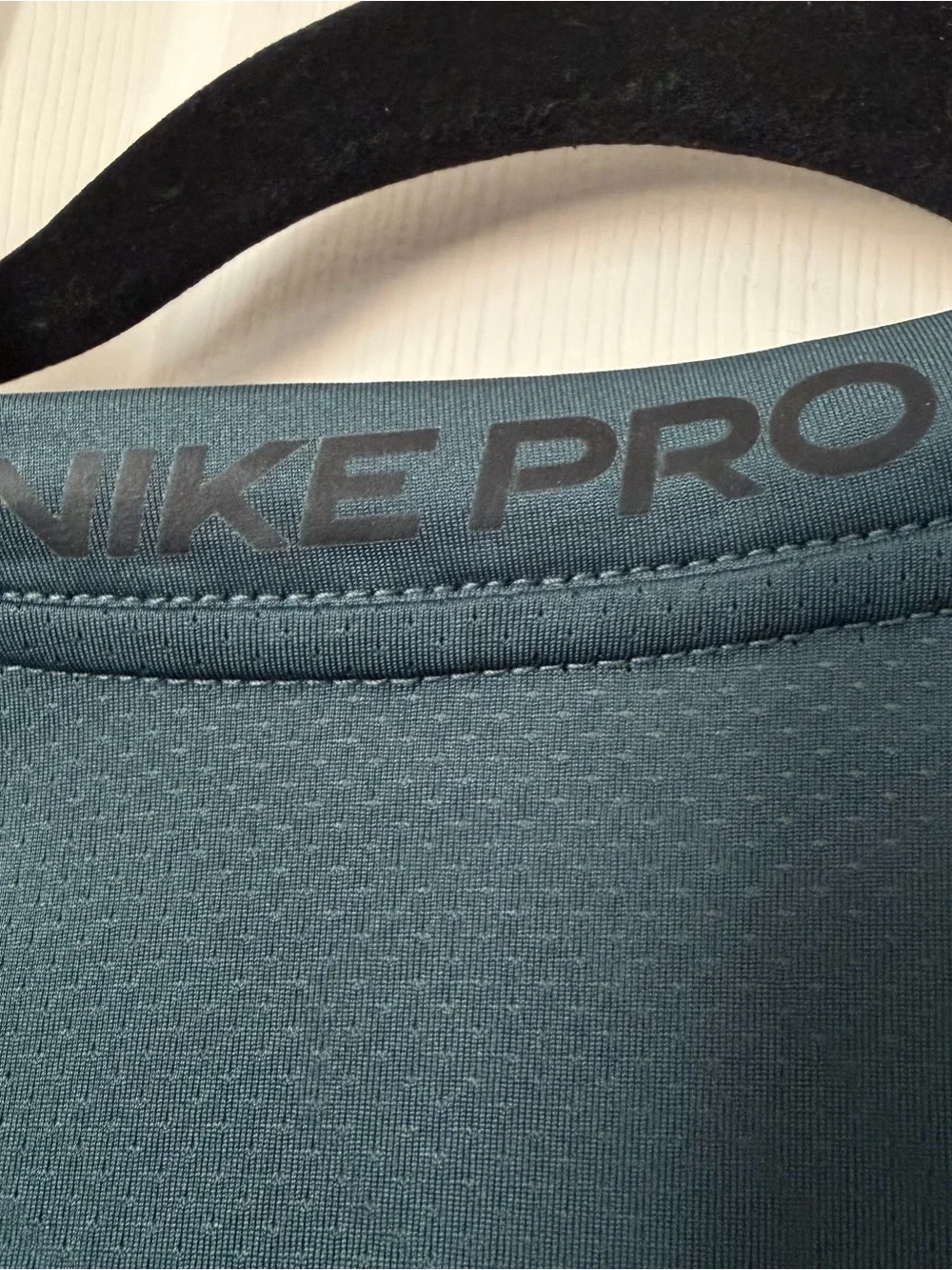 Nike Men's Dri-FIT Tight Long-Sleeve Fitness Top Dark Teal - Medium